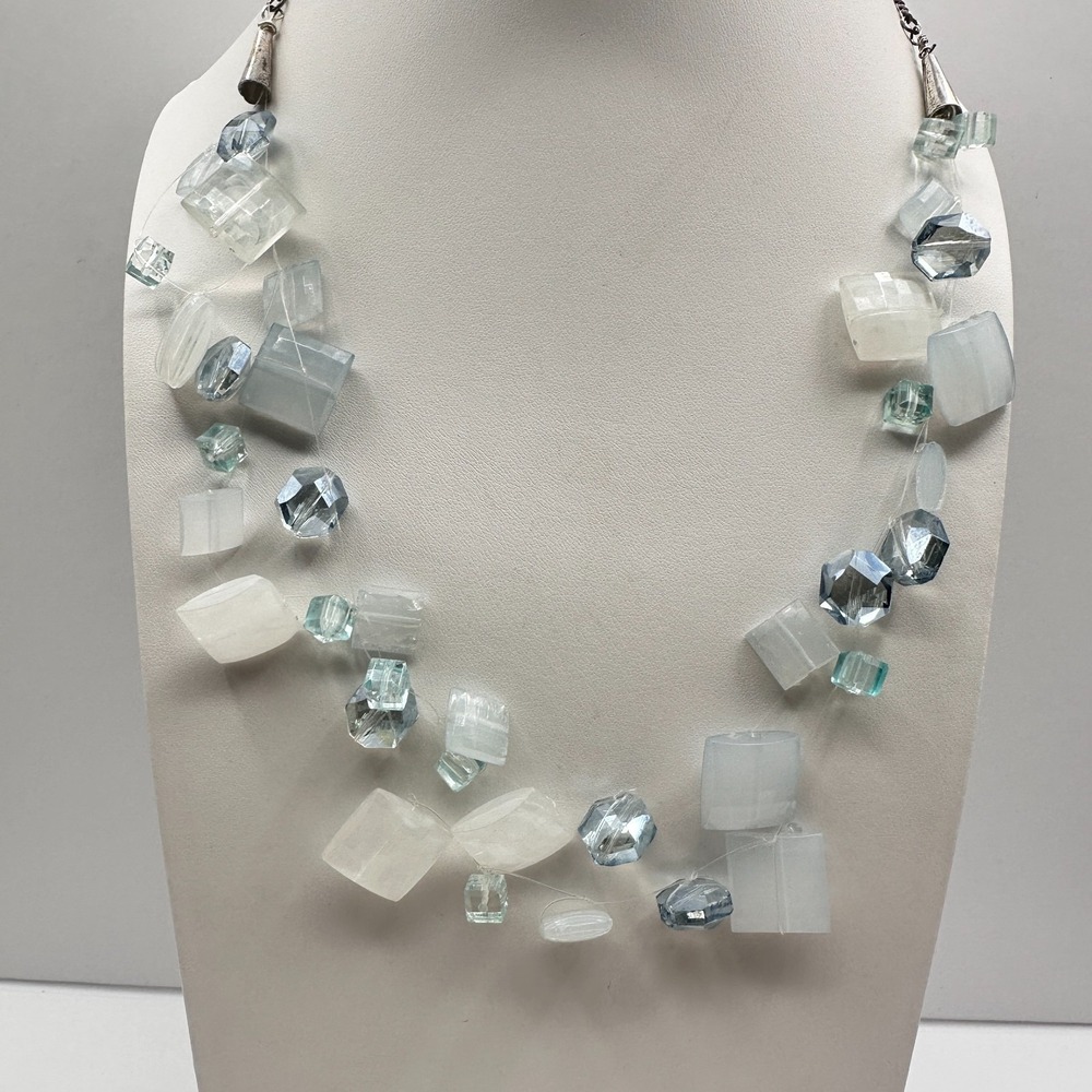 Vintage Y2K Blue & White Crystal Glass Beaded Statement Necklace
